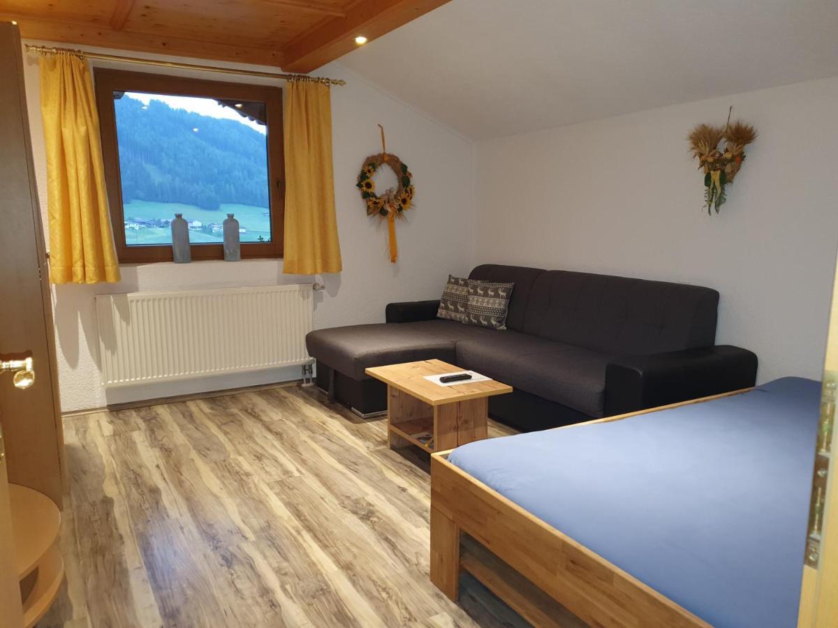 Gaestehaus Floerl 1 Герлосберг Екстериор снимка